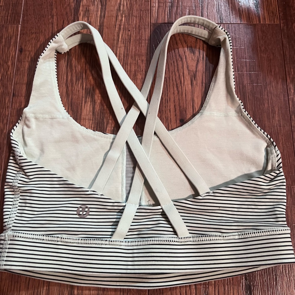 Lululemon strappy sports bra